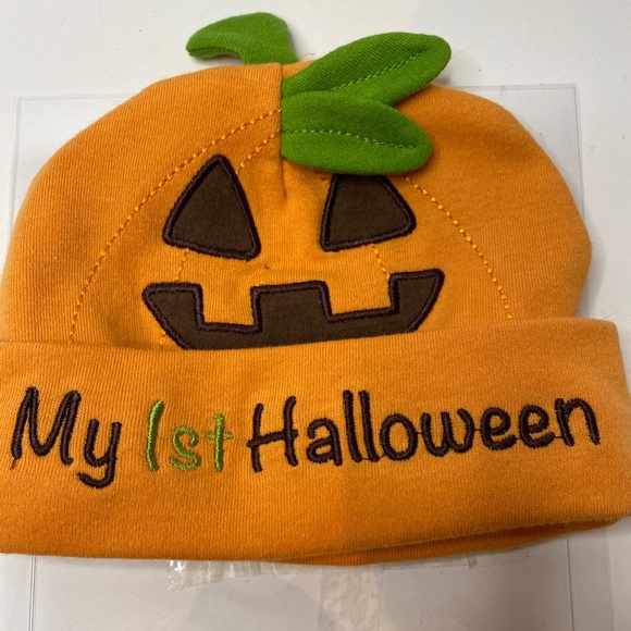Baby's First Halloween Socks and Hat NEW - Picture 4 of 4